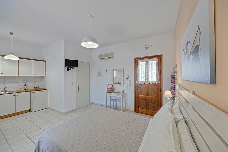 Letta's Apartments