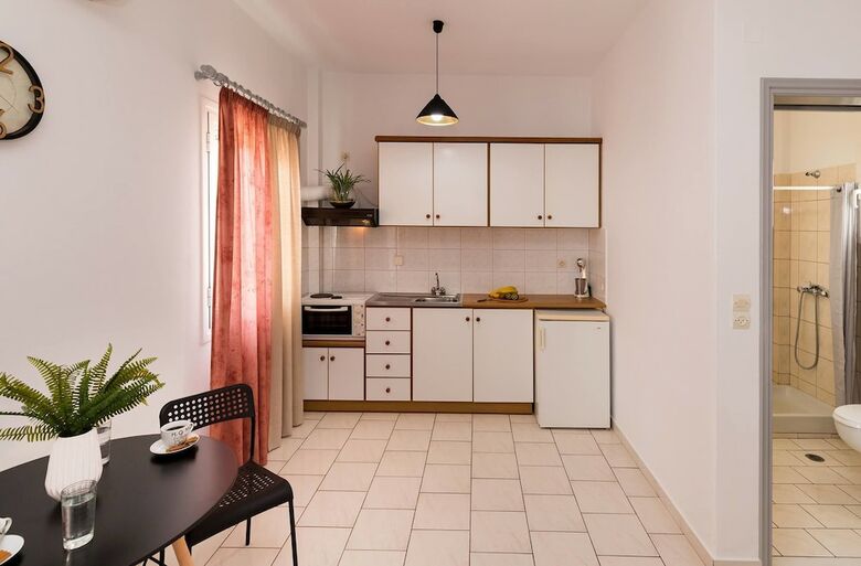 Letta's Apartments
