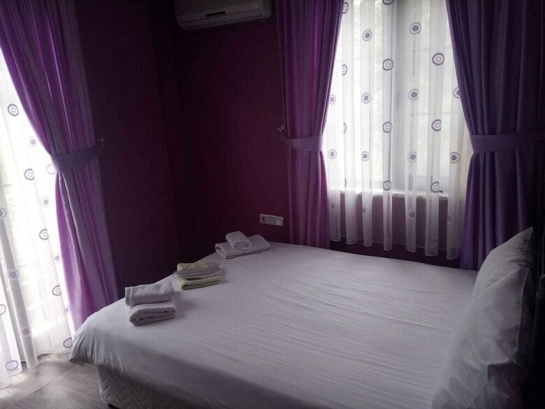 Hotel Sea Port House