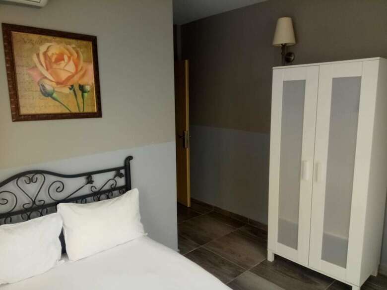 Hotel Sea Port House