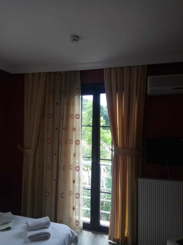 Hotel Sea Port House