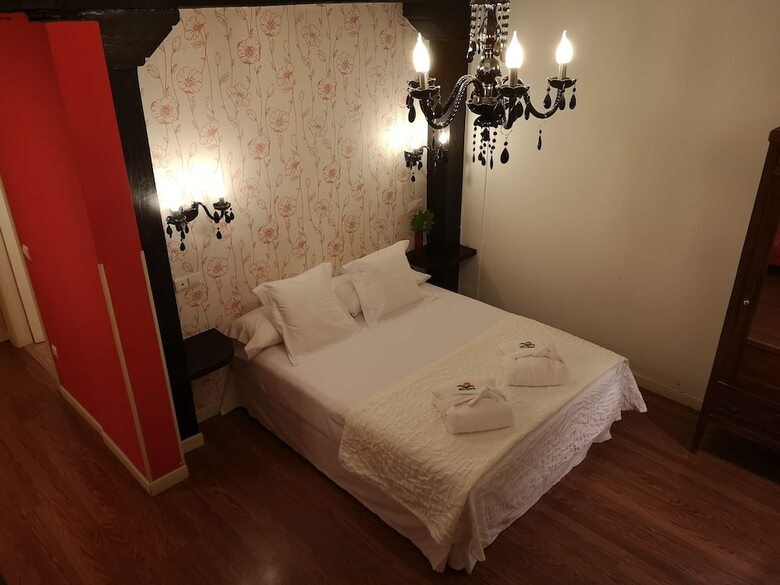 Pension Posada Torre Del Milano