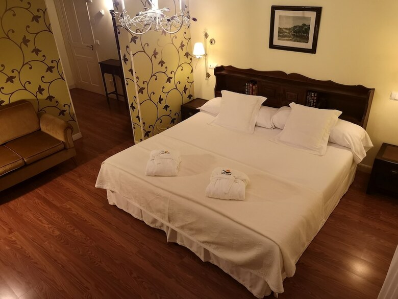 Pension Posada Torre Del Milano