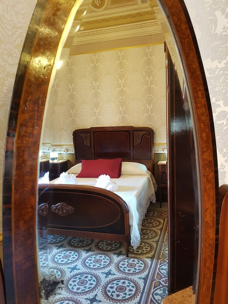 Hotel Affittacamere La Campana