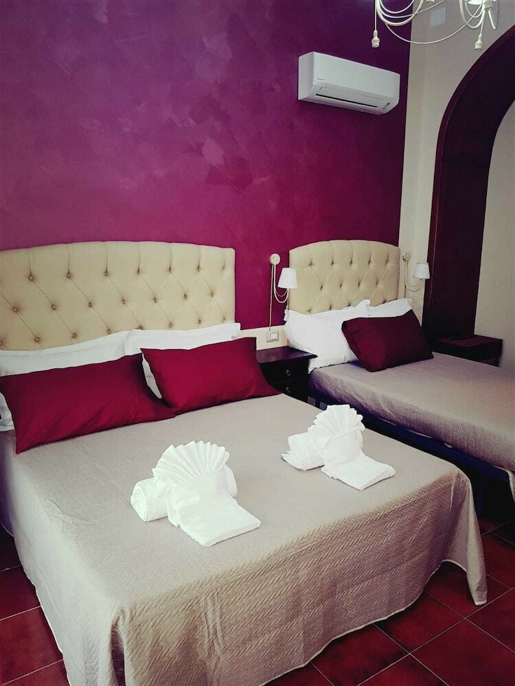 Hotel Affittacamere La Campana