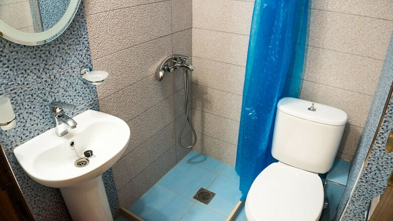 Milonas House Apartments