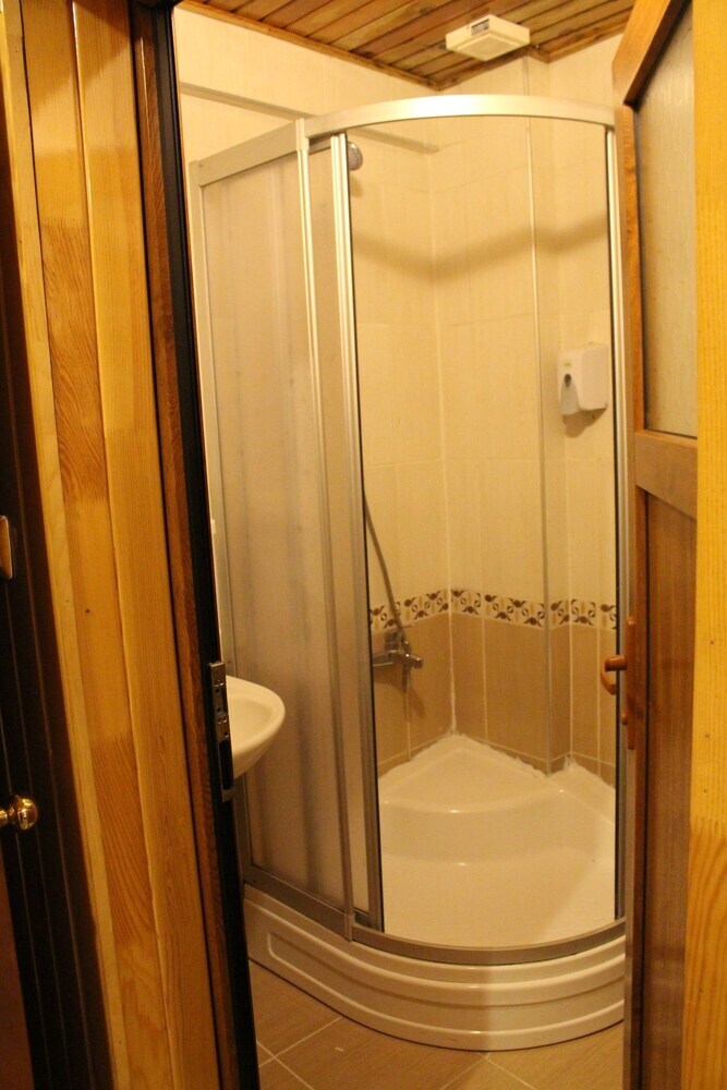 Ozkan Hotel