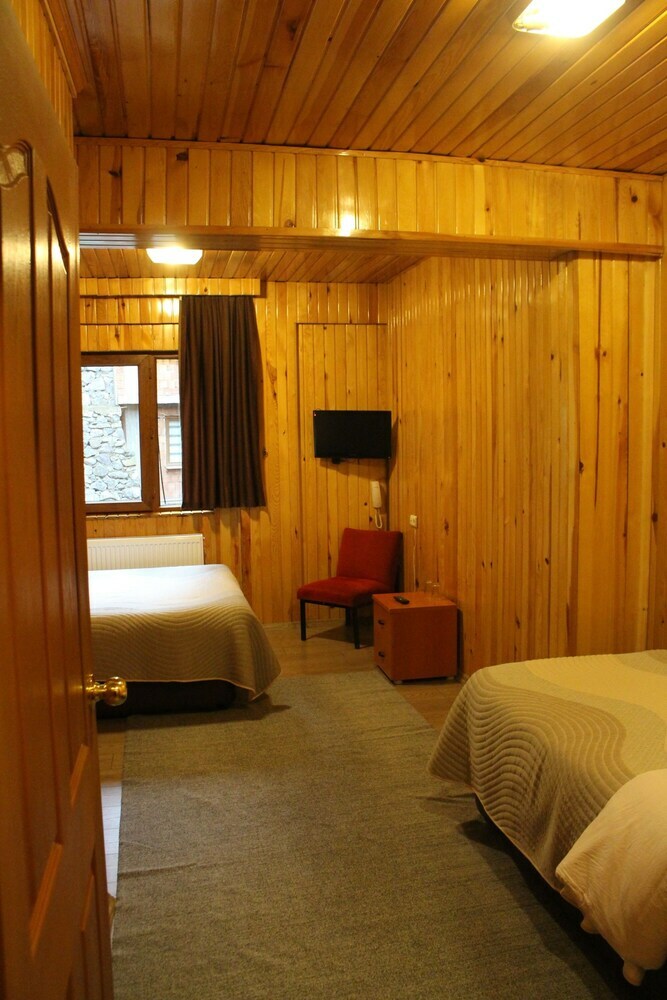 Ozkan Hotel