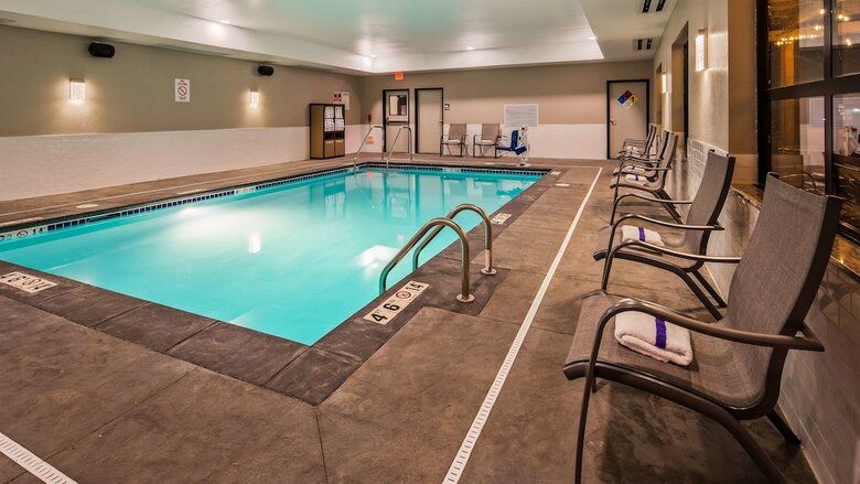 Best Western Premier Ankeny Hotel
