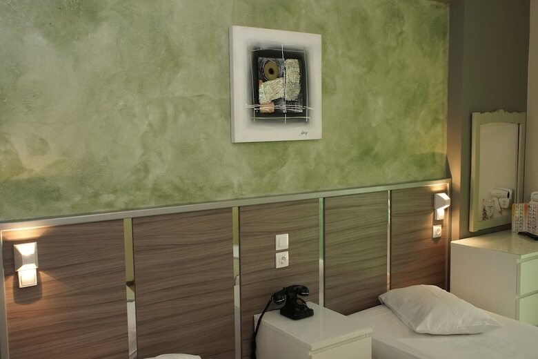 Hotel Socrates