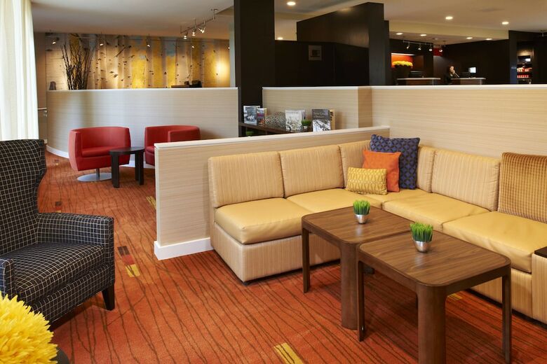 Hotel Courtyard By Marriott Minneapolis-st. Paul Airport