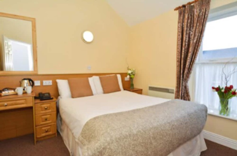 Hotel Celtic Lodge Guesthouse - Restaurant & Bar