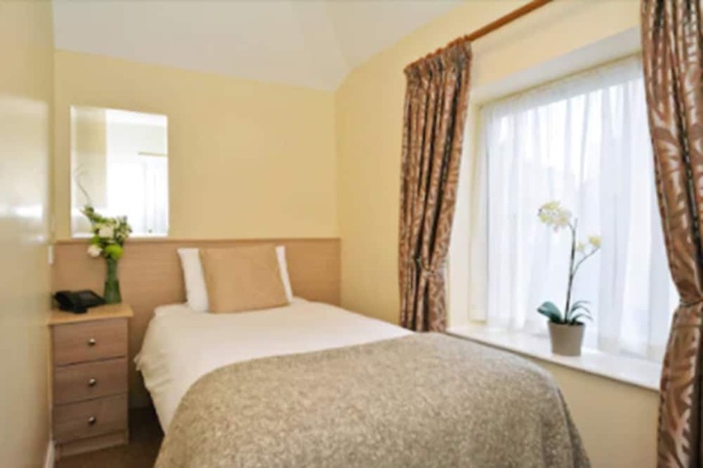 Hotel Celtic Lodge Guesthouse - Restaurant & Bar