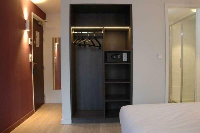 Hotel H�tel De Flore