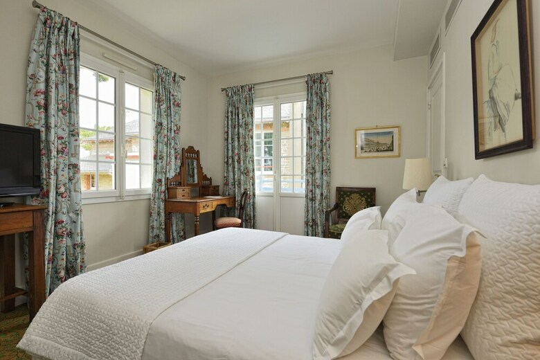 Hotel H�tel Saint-christophe