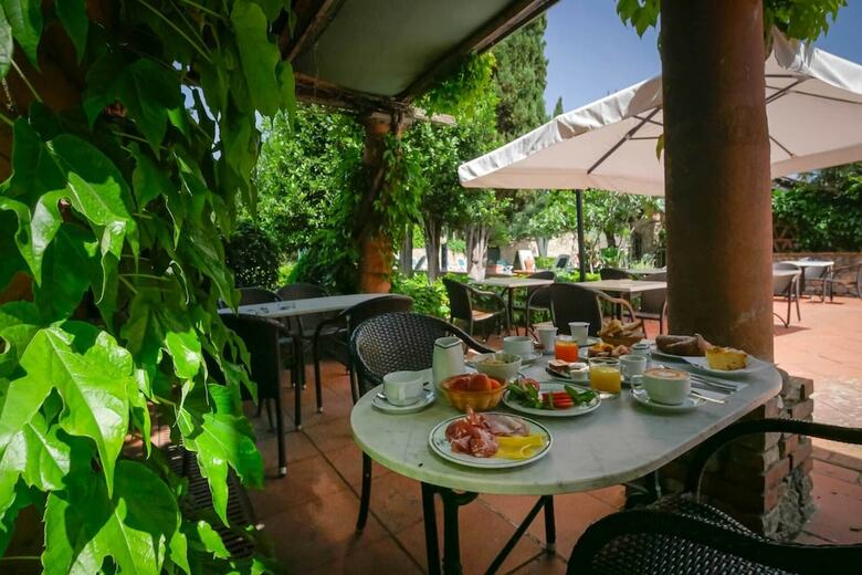 Hotel Pescille