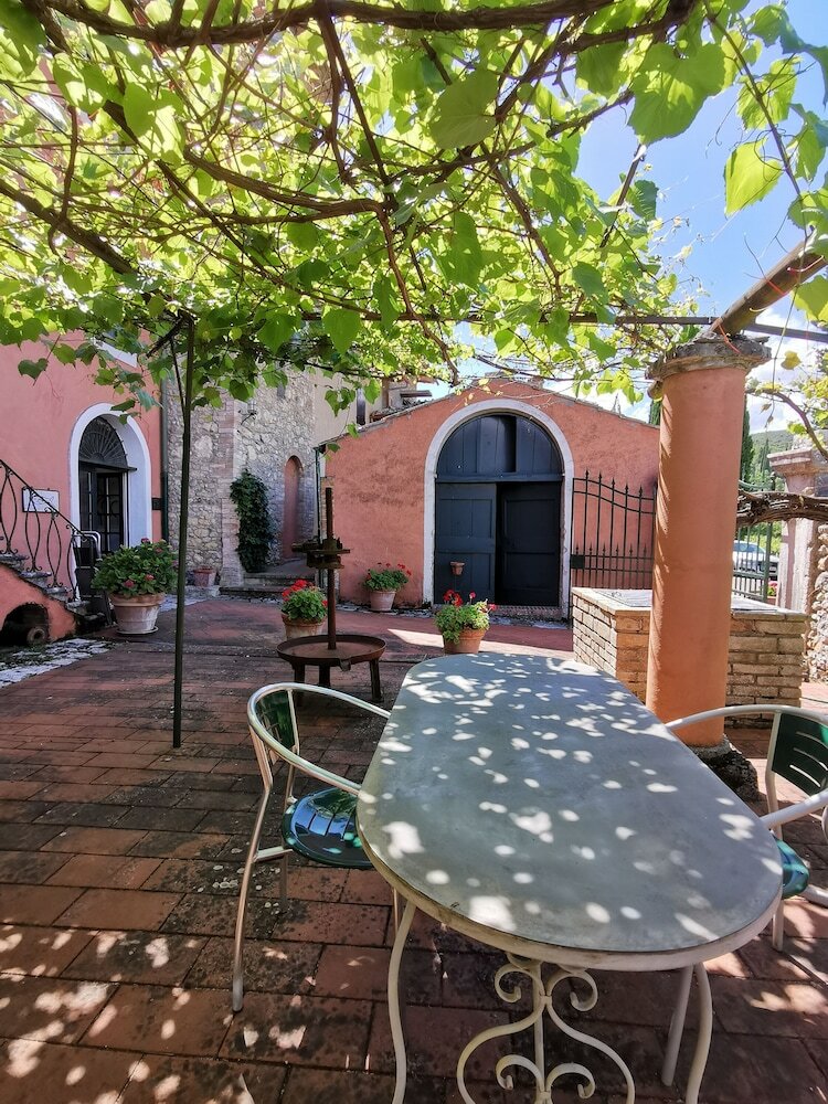 Hotel Pescille