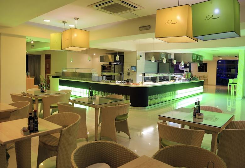 Hotel Labranda Rocca Nettuno Suites