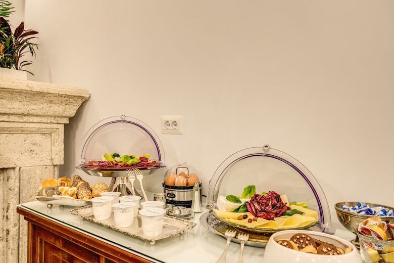 Bed & Breakfast Pantheonview - Luxury Suites