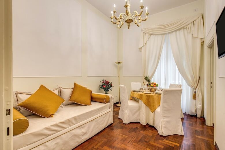 Bed & Breakfast Pantheonview - Luxury Suites