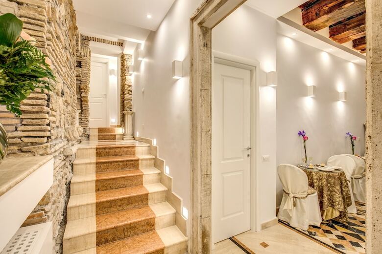 Bed & Breakfast Pantheonview - Luxury Suites