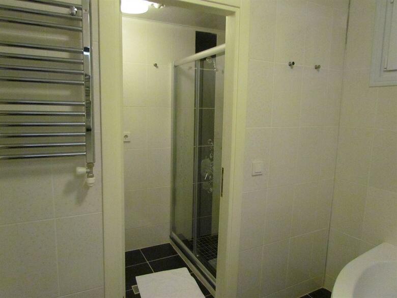 Agora Boutique Hotel & Bistro