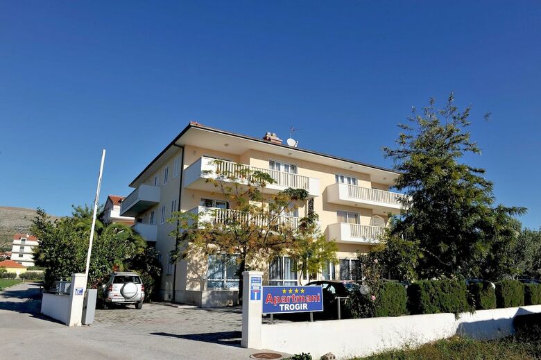Hotel Apartmani Trogir