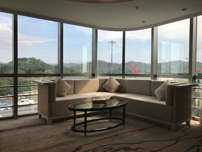 Hotel Chengyue Holiday Inn