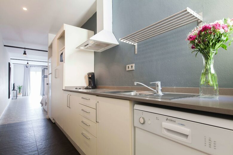 Short Stay Group Liceu Serviced Apartments