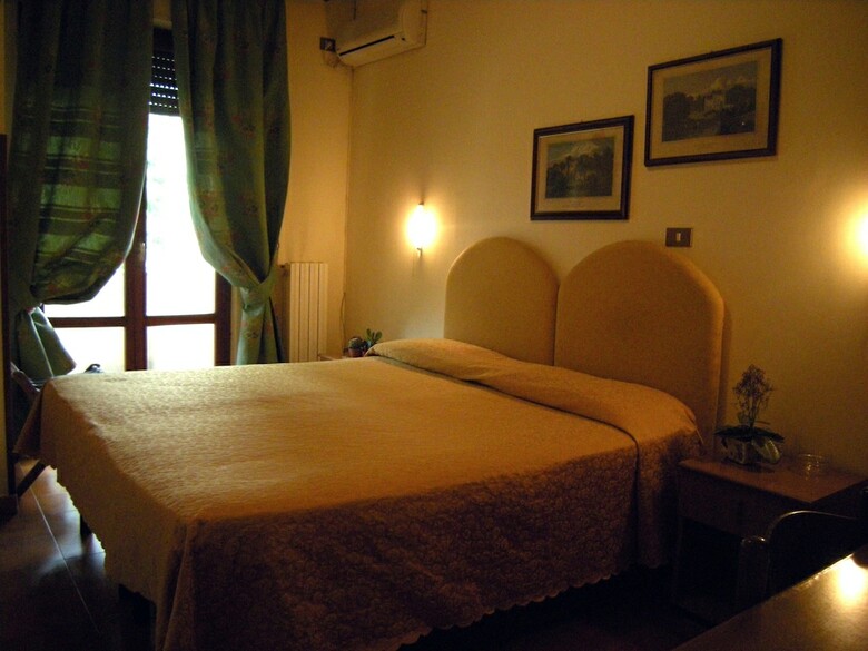 Hotel Boni Cerri