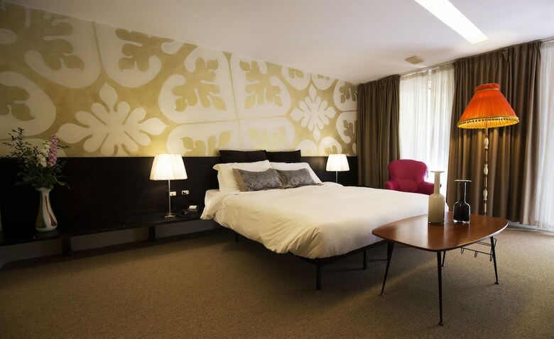 Avogaria 5 Rooms