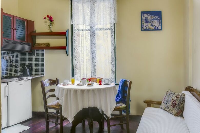 Hotel Ifigenia Rooms & Studios