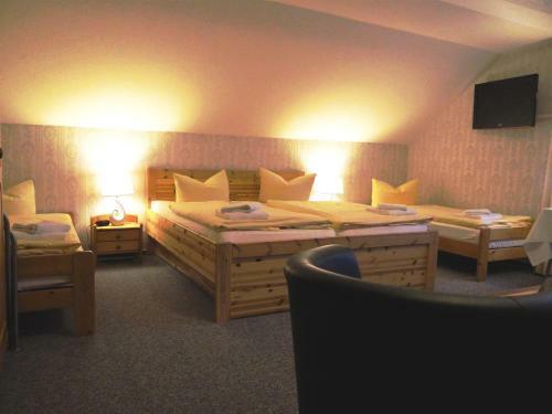 Hostal Hotel Am Sutschke- Tal