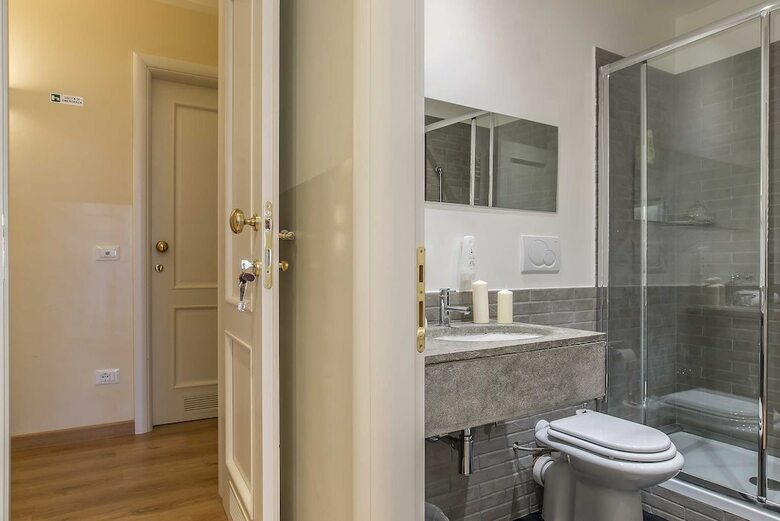 B&B 94 Rooms Vatican Scipioni