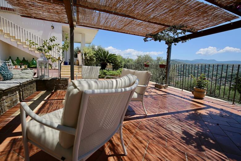 Bed & Breakfast Baia Di Trentova
