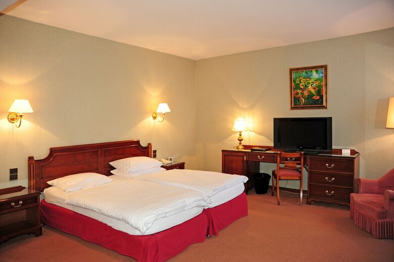 Hotel Hostellerie Saint Florent