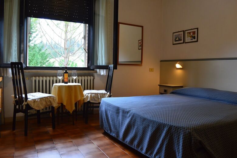 Hotel Porta Ai Tufi