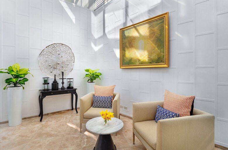 Dusit Suites Hotel Ratchadamri, Bangkok