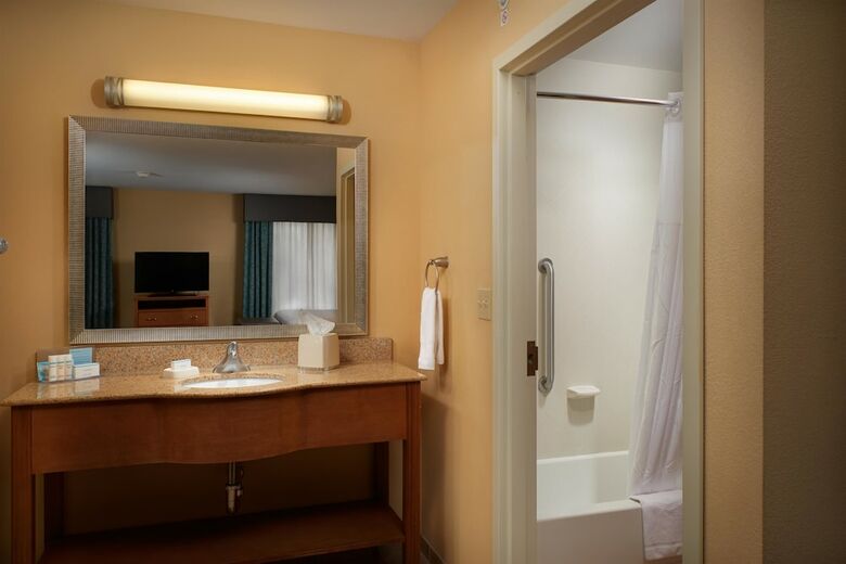 Hotel Hampton Inn & Suites Canton
