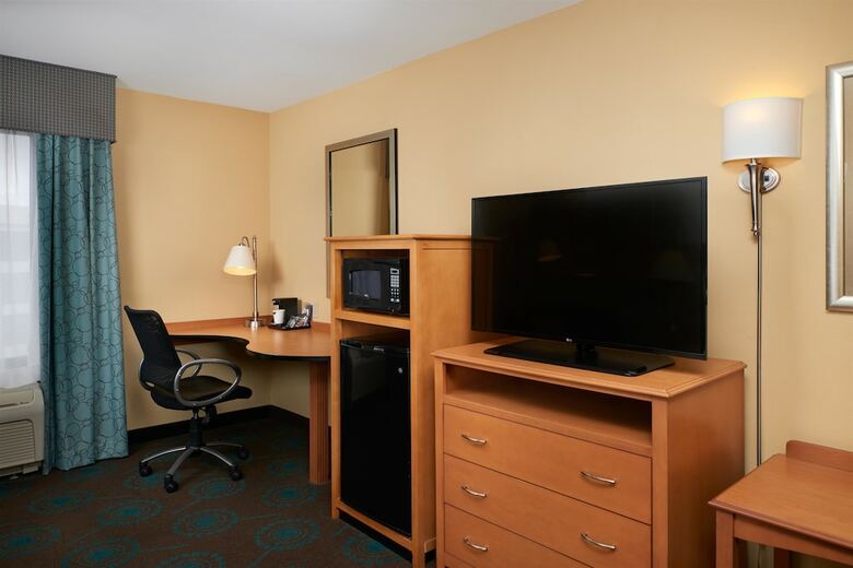 Hotel Hampton Inn & Suites Canton