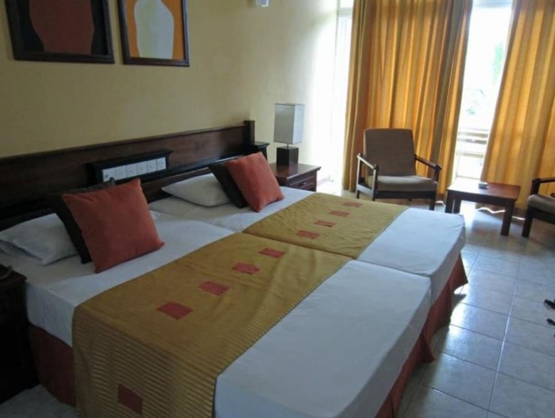 Hotel Induruwa Beach Resort