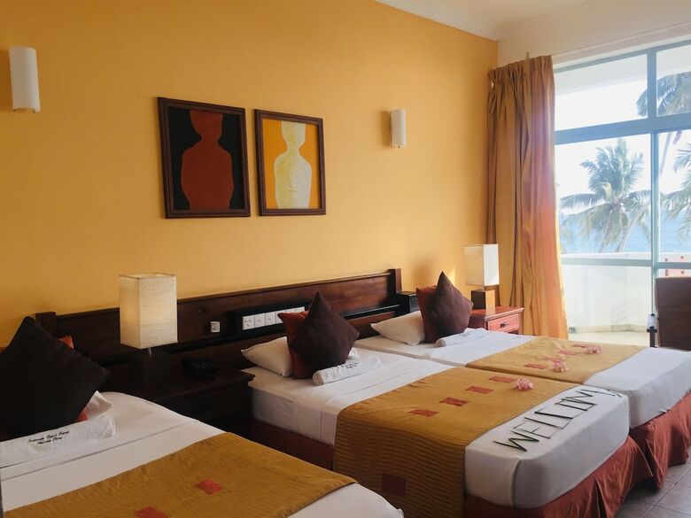 Hotel Induruwa Beach Resort
