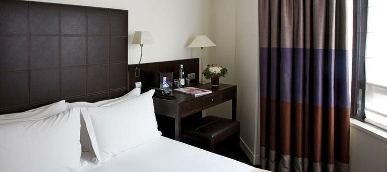 Plaza Tour Eiffel Hotel