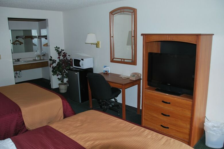 Hotel National 9 Price