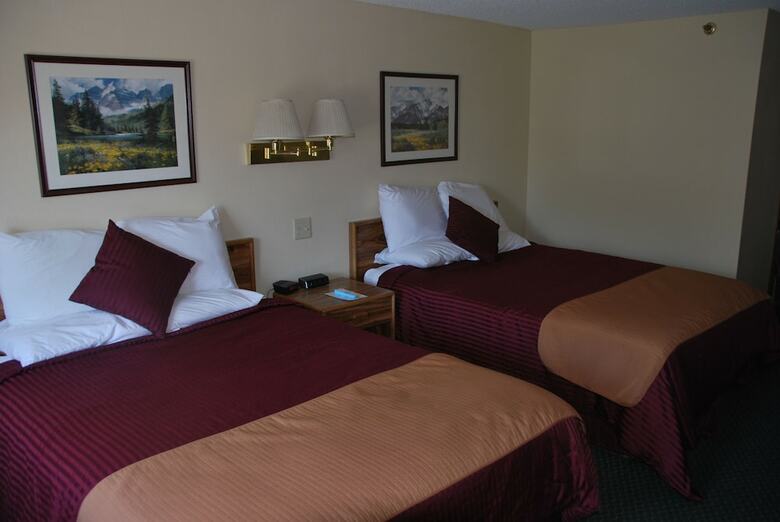 Hotel National 9 Price