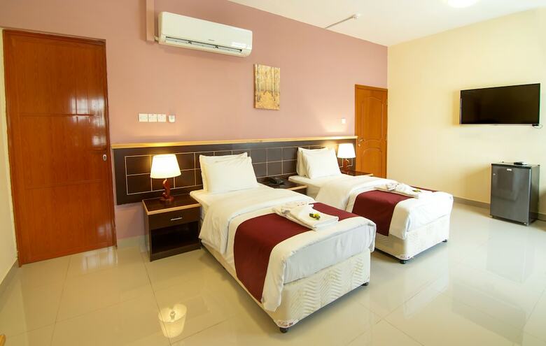 Mutrah Hotel