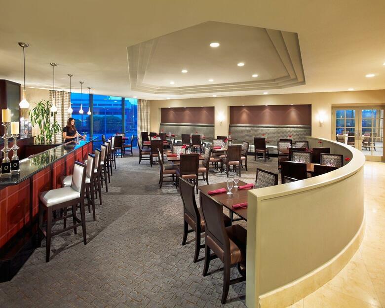 Doubletree By Hilton San Diego - Hotel Circle