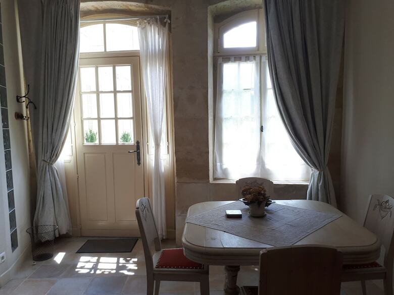 Bed & Breakfast La Rocheli�re