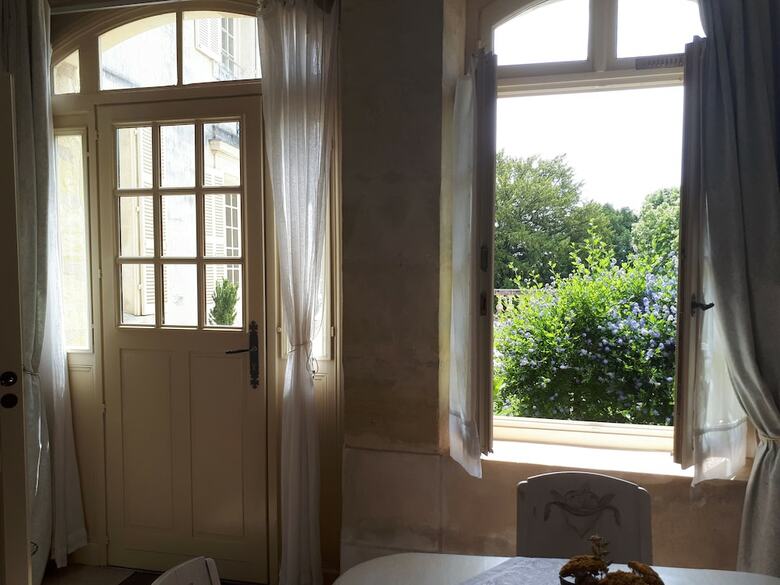 Bed & Breakfast La Rocheli�re