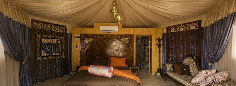 Memories Aicha Luxury Camp